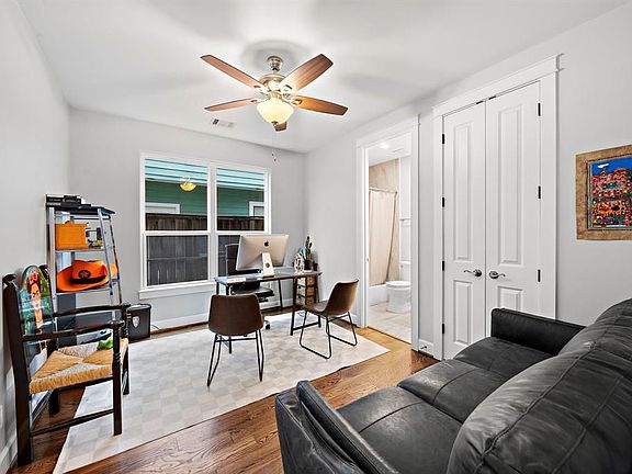 3rd image of 312 W 28th St Unit E