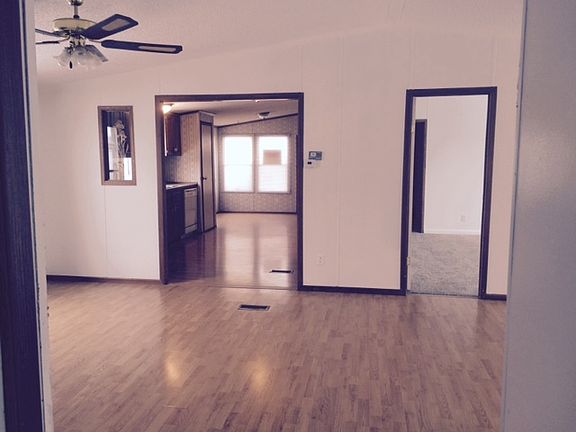 4th image of 731 Grand Ave