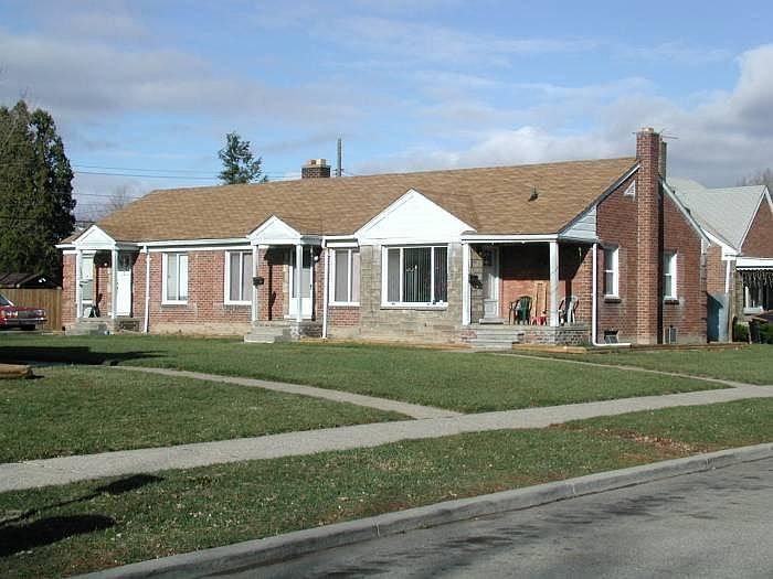 1532-1536 Grant