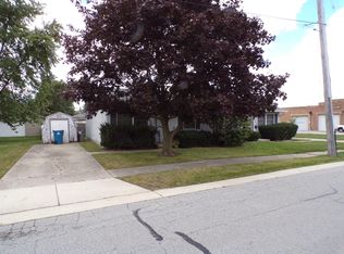 707 & 709 Thomas St, Crown Point, IN 46307