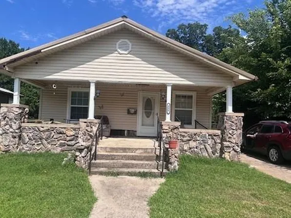 235 S Oak Ave, Shawnee, OK 74801