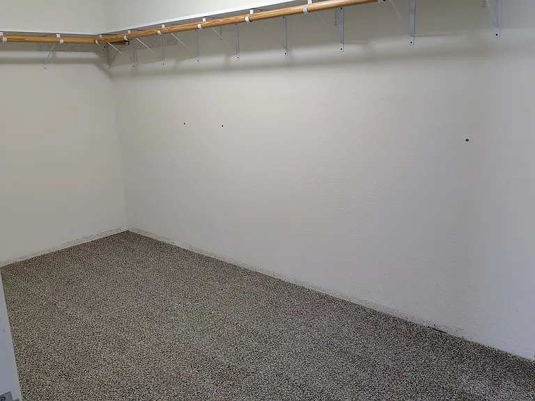 3034 Roadrunner Dr — Photo 23