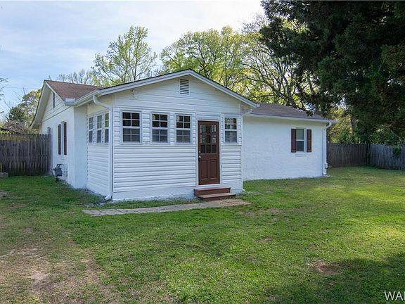 2nd image of 3505 18th St E