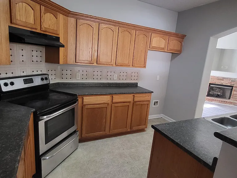 9155 Karen Mill Ln — Photo 5