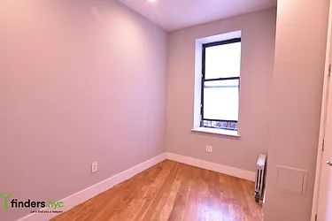 Rented by Clove Realty LLC