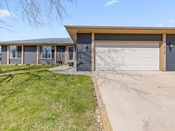 6118 Basin Dr, Loves Park, IL 61111