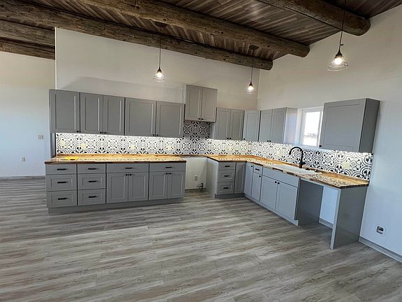 4th image of 8A Felipe Antonio Rd