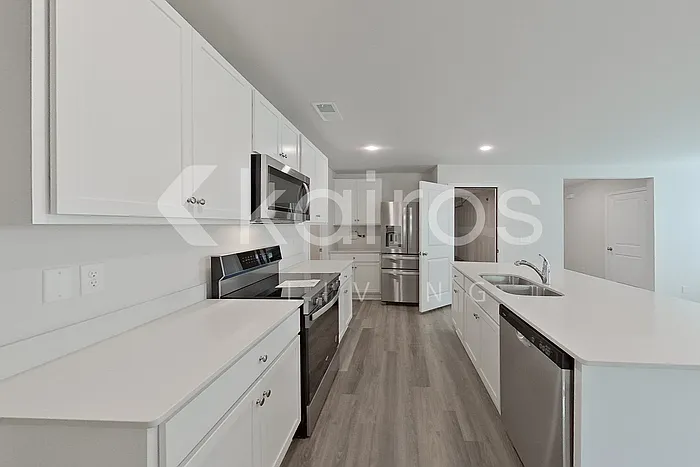 134 Inez Ave — Photo 7
