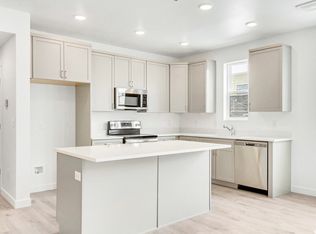 8355 S Sky Mirror Ln #M204, Midvale, UT 84047