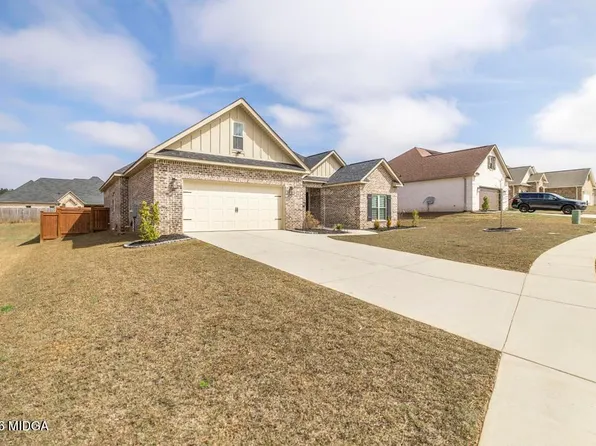 205 Foxberry Nook, Kathleen, GA 31047