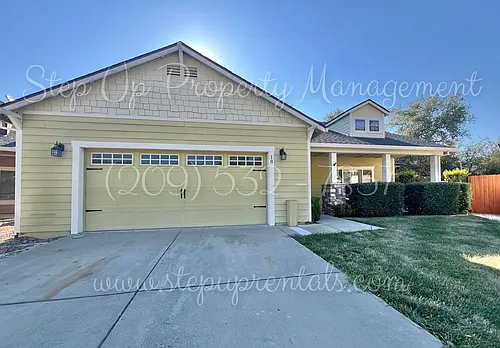 18 Cottage Ct Photo 1