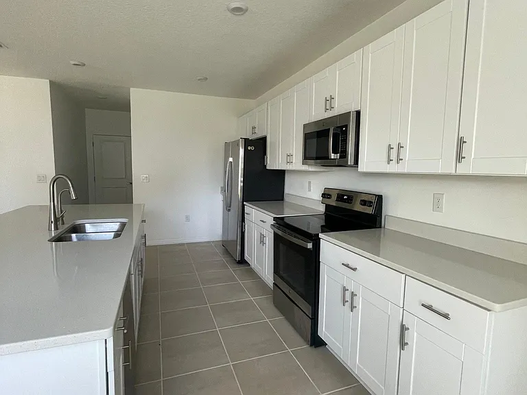 4768 Vellacito Way — Photo 12