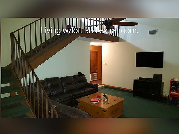 3rd image of 108 Fleetwood Dr