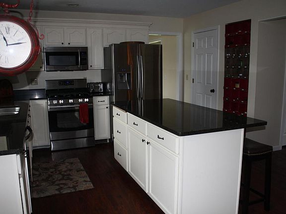 5th image of 6040 E Z Ave