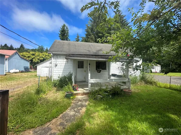 411 Pacific Avenue, South Bend, WA 98586