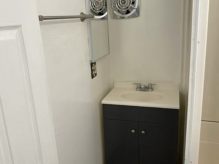 165 Plaza Dr #165 — Photo 2