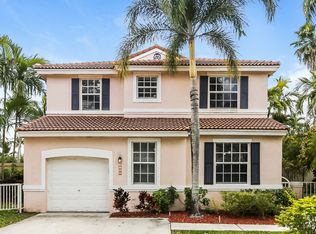 15400 SW 51st Mnr, Fort Lauderdale, FL 33331