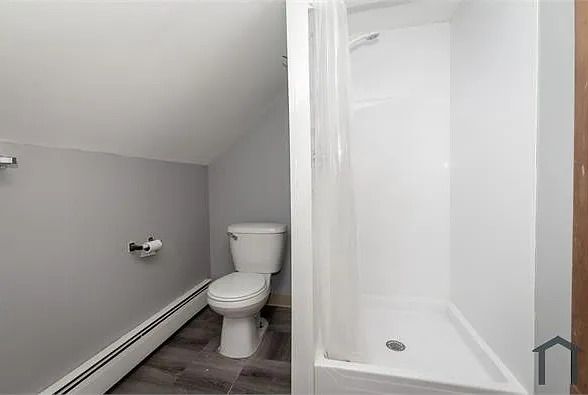 98 Winter St #2 — Photo 37