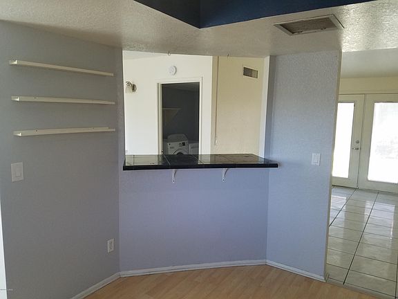 4th image of 2073 W Brittain Dr