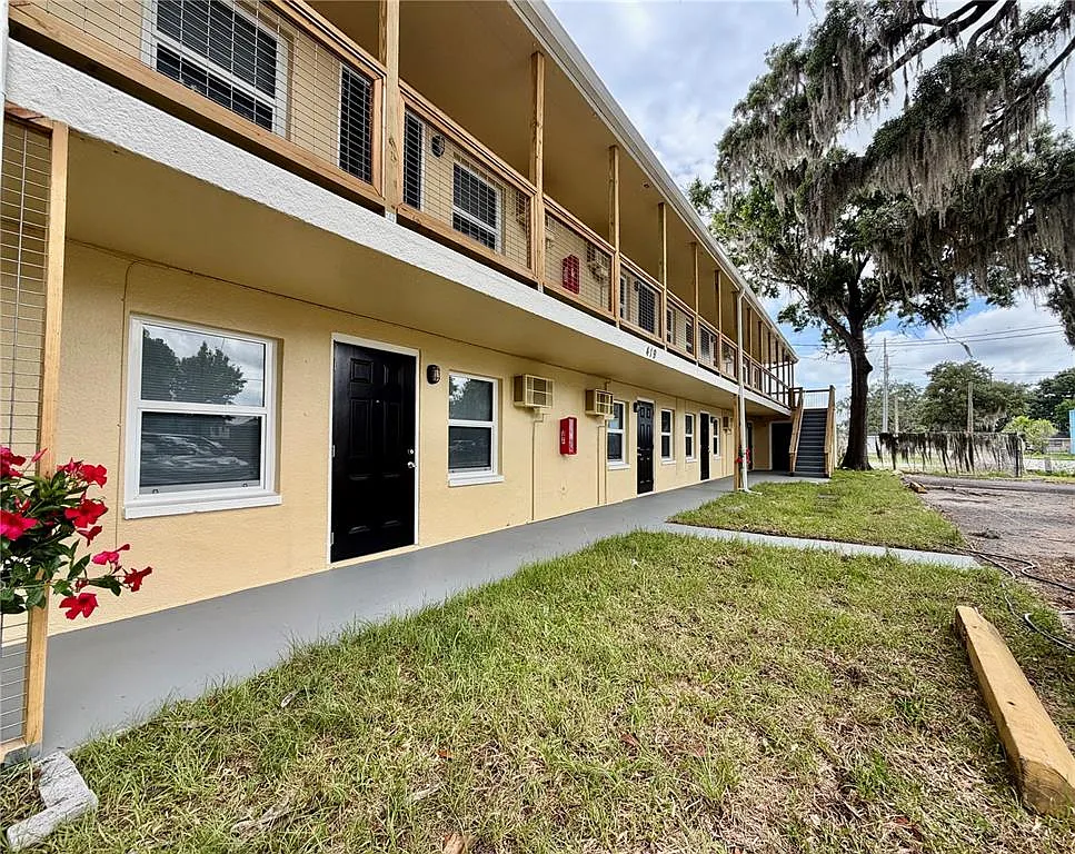 1 bed, 1.0 bath, 500 sqft, $850 — Photo 1