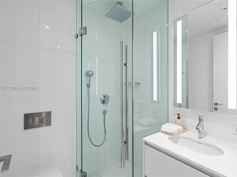 300 Biscayne Boulevard Way #2601E — Photo 51