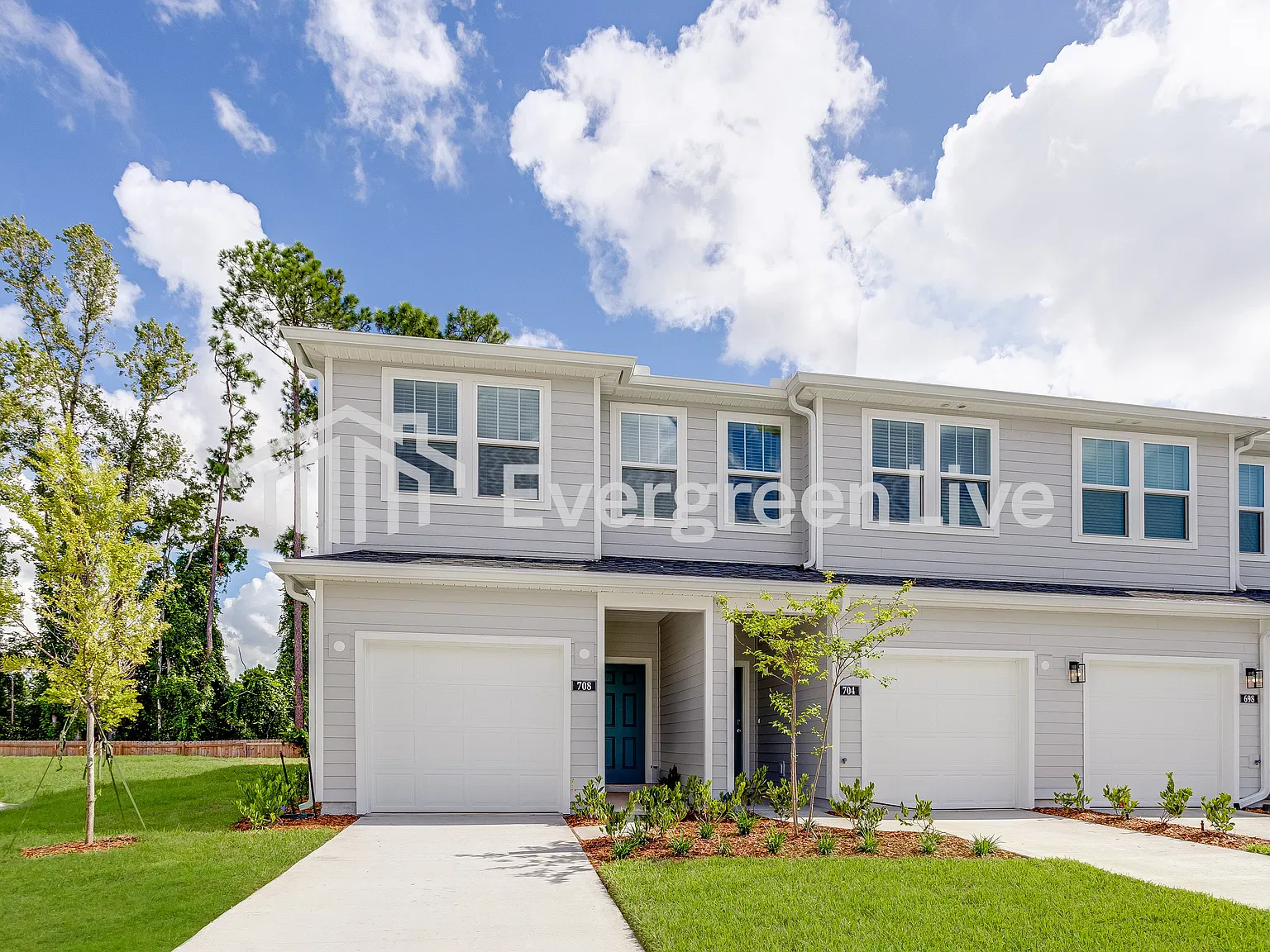 4 bed, 2.5 bath, 1558 sqft, $1,850 — Photo 4