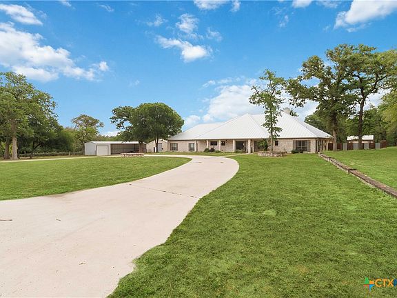 2nd image of 233 Twin Oaks Dr