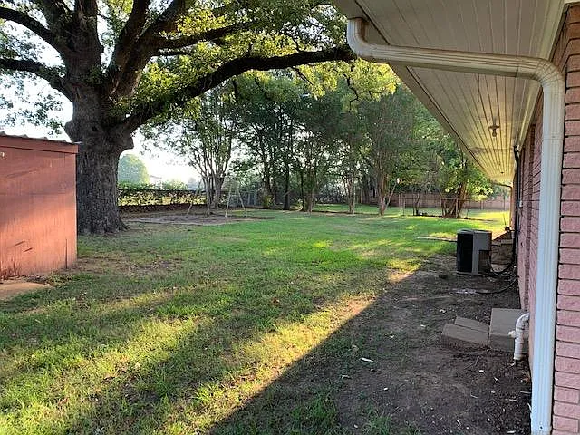 4 bed, 2480 sqft, $1,850 — Photo 3