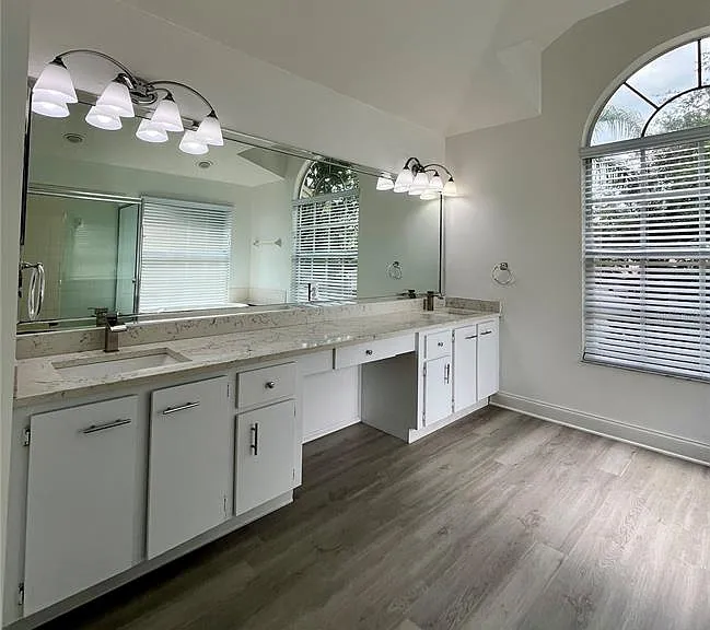 9318 Heritage Oak Ct — Photo 44