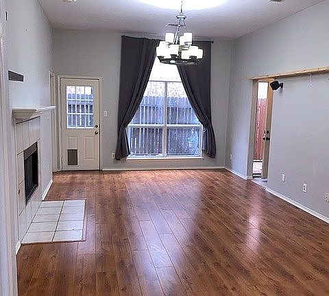 3rd image of 4164 1 Place Lane