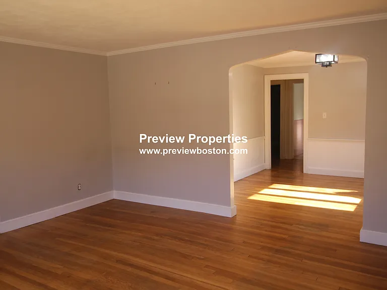 14 Caltha Rd #1P — Photo 9