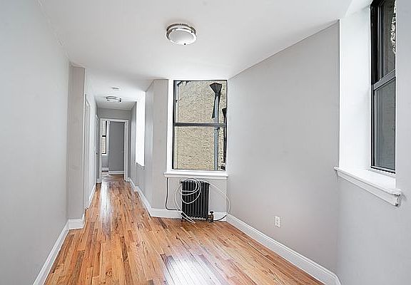 4th image of 65 Lenox Ave #5A