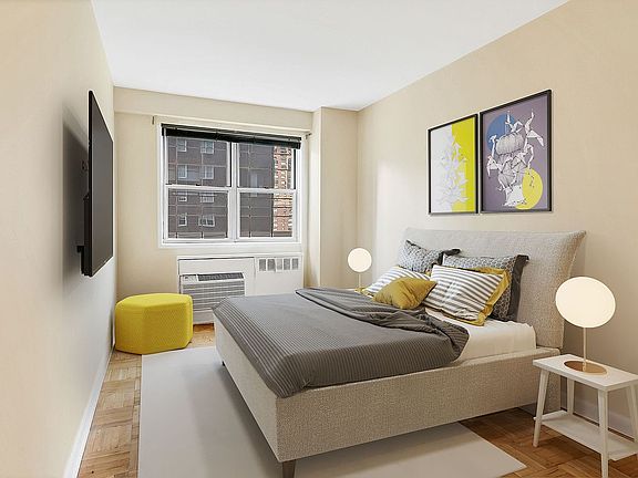2nd image of 30 W 60th St APT 11B