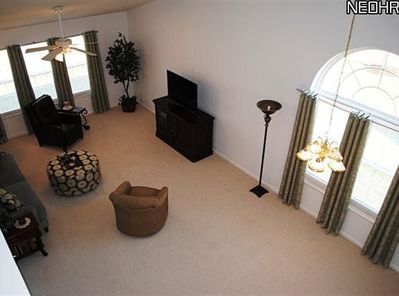 4th image of 15994 Primrose Cir