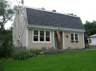 125 Alsada Rd, Swansea, MA 02777