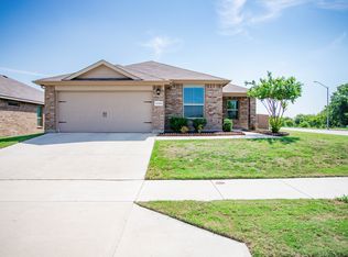 9300 Red Brush Trl, Fort Worth, TX 76131