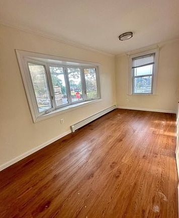 4th image of 61-11 156th St Floor 1