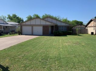 8821 Wilbur St, White Settlement, TX 76108