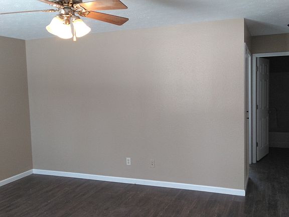 2nd image of 469 S Nye Ave