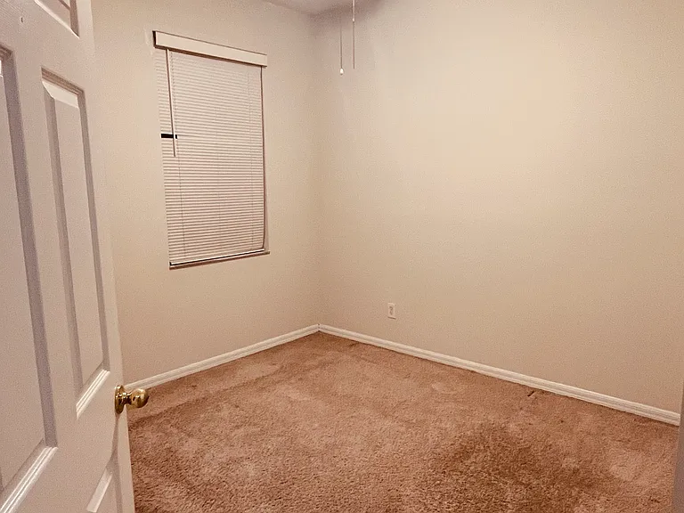 13539 Hawkeye Dr — Photo 14