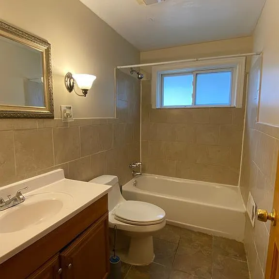 3358 Poplar Ave — Photo 12