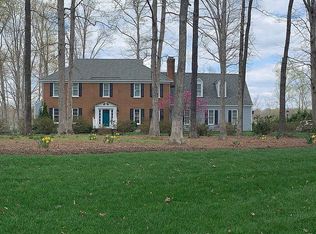 1701 Oakengate Ln, Midlothian, VA 23113