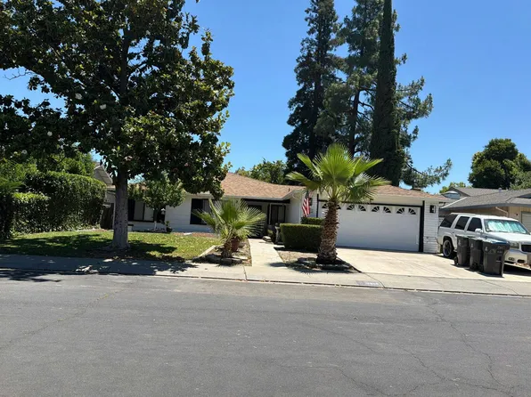 7003 Bridgeport Cir, Stockton, CA 95207