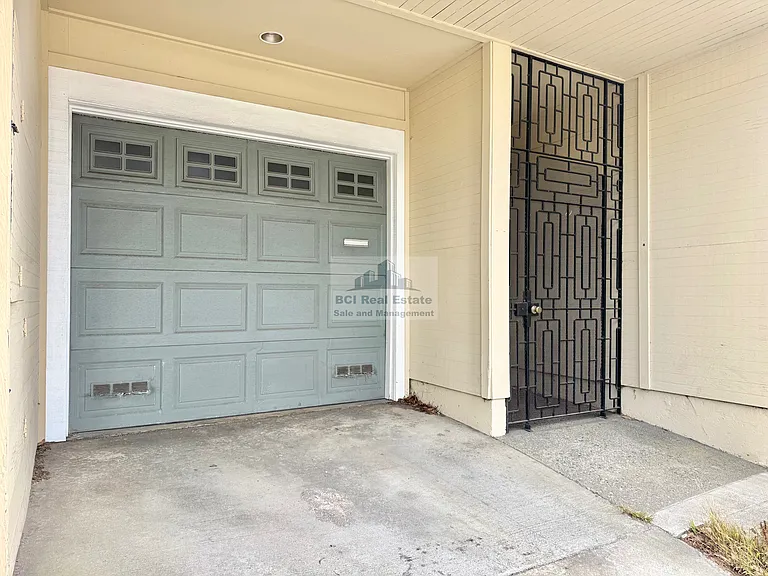 6 Topaz Way — Photo 38