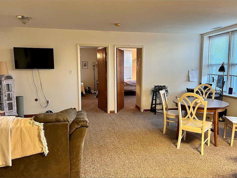 Living Rm