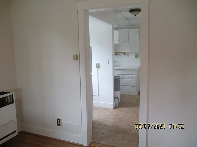 1 bed, $2,995 — Photo 4