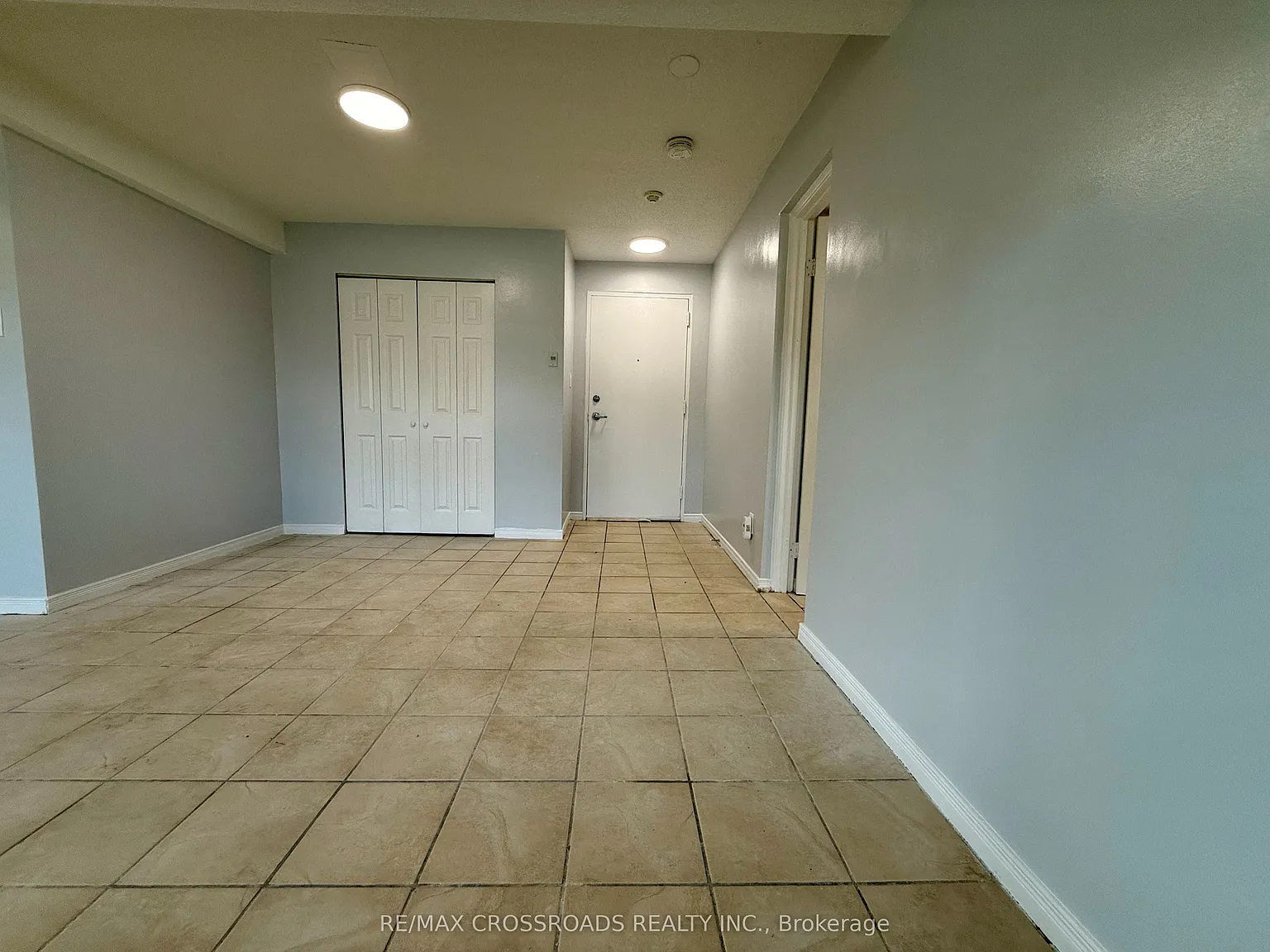 Studio, $1,495 — Photo 4