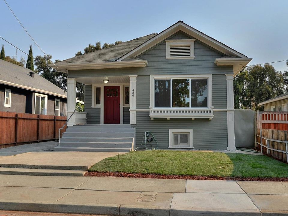 1st image of 456 Jerome St
