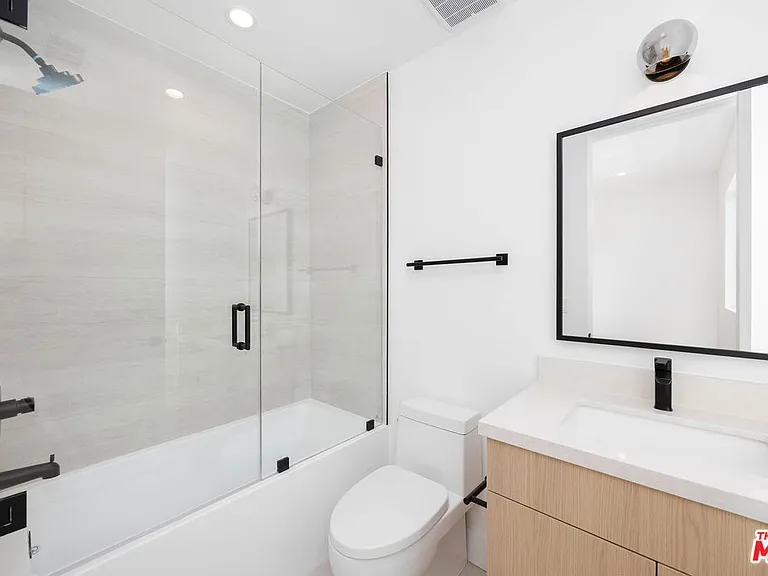 6239 Banner Ave — Photo 9