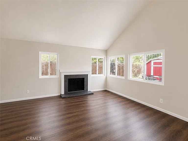 24582 New Haven Dr — Photo 6